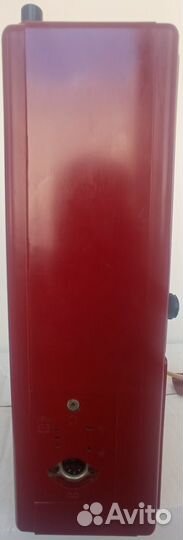 Радиоприемник Меридиан 235 красный рабочий