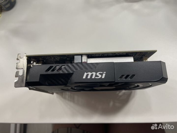 Видеокарта Radeon RX560
