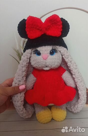 Зайка Минни Маус