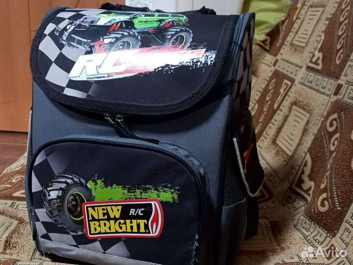 Школьный рюкзак