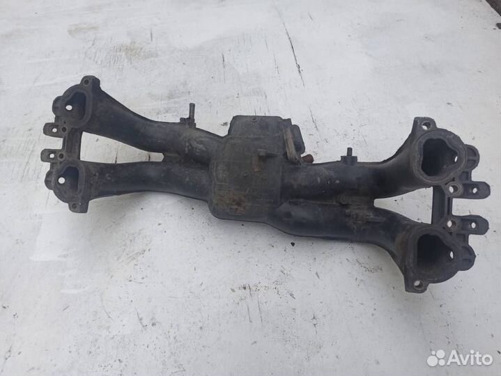 Впускной коллектор Субару