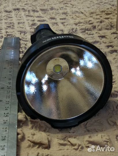 Тактический фонарь SP70