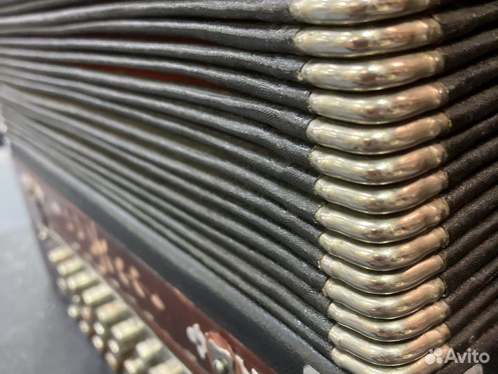 Гармонь заказная Ля Диез