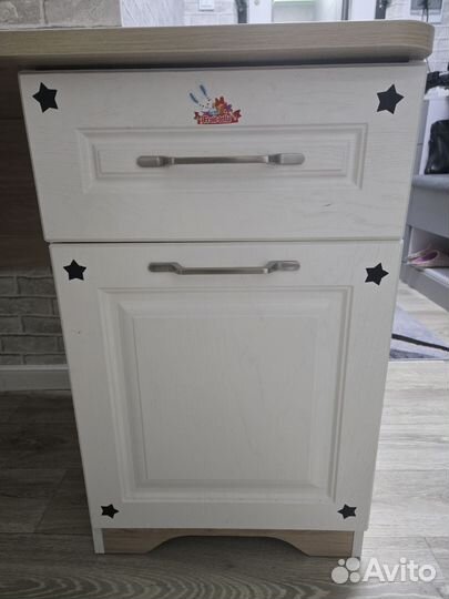 Стол для школьника бу