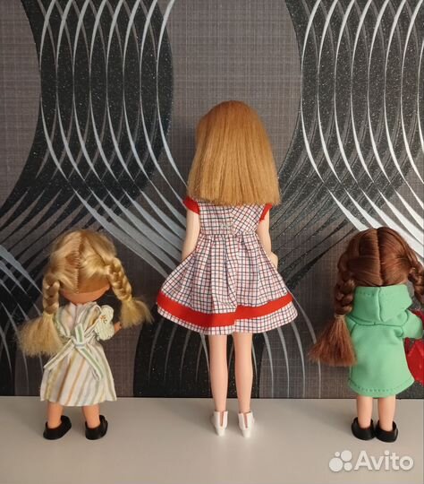 Винтажные маленькие куколки