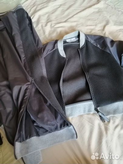 Спортивный костюм