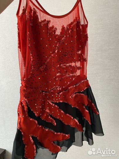 Платье для фигурного катания