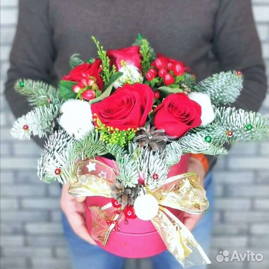 Композиция с Нобилисом и Розами