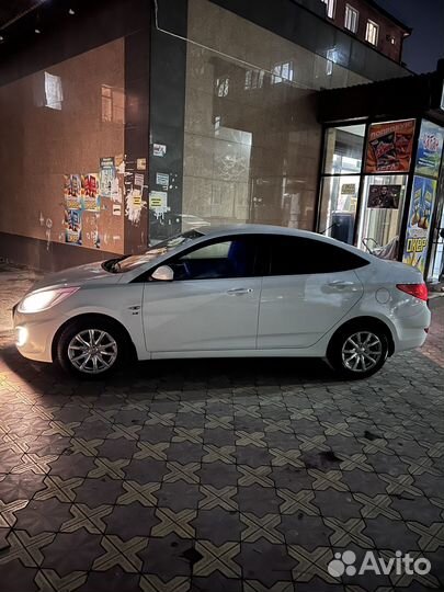 Hyundai Solaris 1.6 AT, 2014, 166 000 км