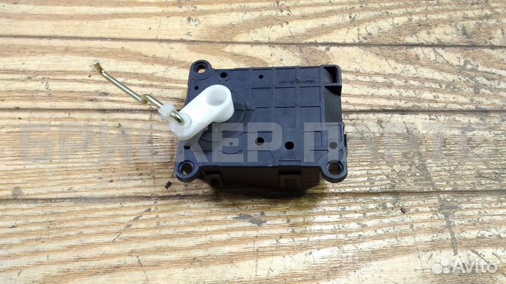 Моторчик заслонки Киа Соренто 1