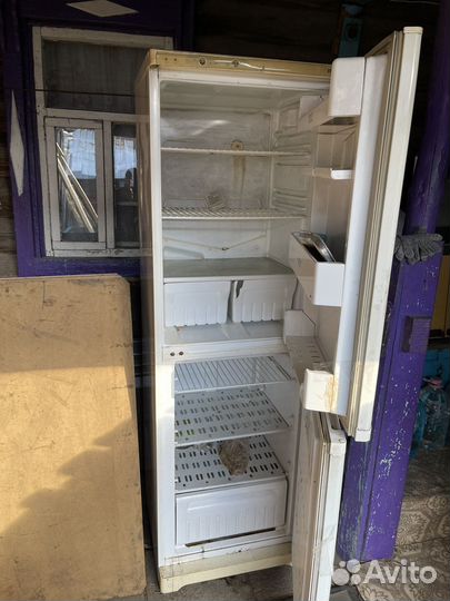 Холодильник бу stinol