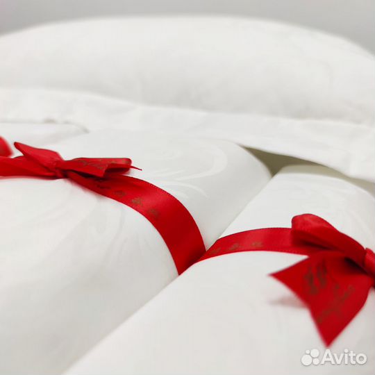 Комплект белого постельного белья сатин жаккард