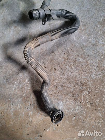 Трубка картерных газов Audi A6 C6