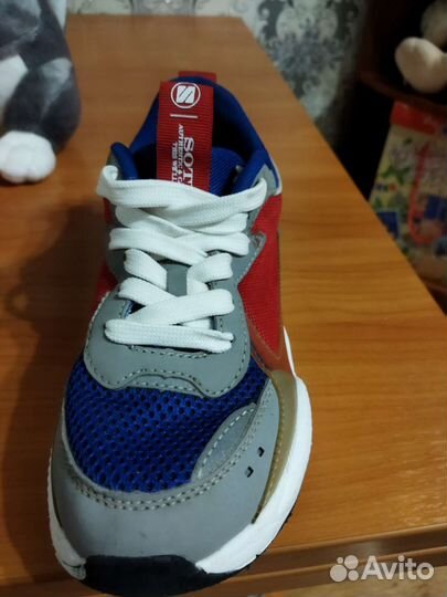 Кроссовки детские 36 размер