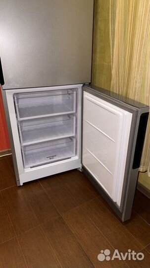 Холодильник Hotpoint Ariston б/у