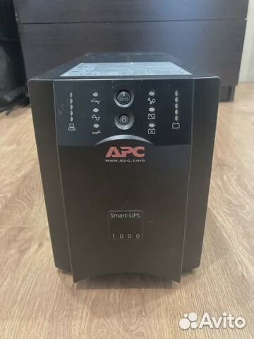 Ибп APC Smart-UPS 1000VA