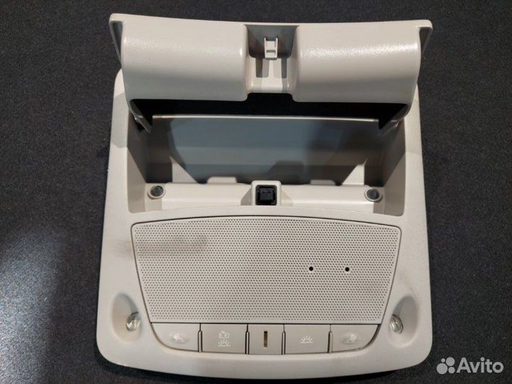 Светильник салона Nissan X-Trail NT32-501820