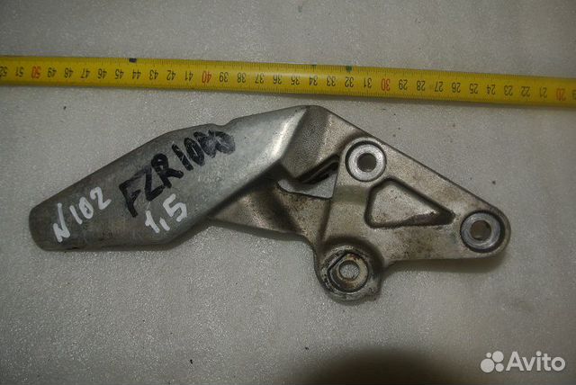Кронштейн подножки yamaha fzr1000 №102-103