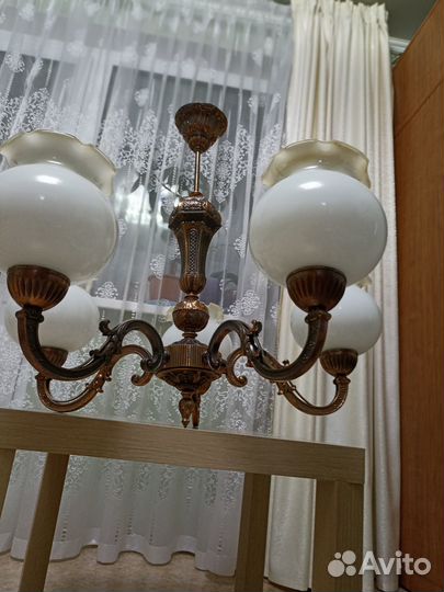 Люстра потолочная