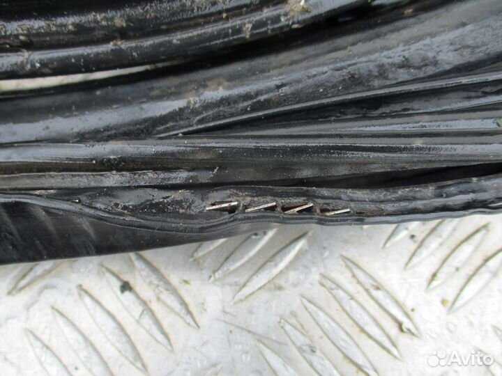 Уплотнитель сдвижной двери Volkswagen Crafter 11г