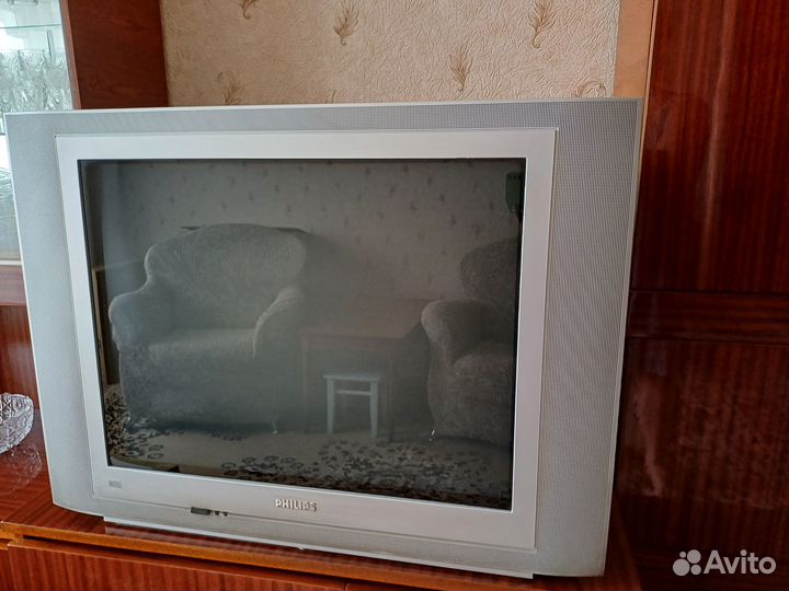 Продам телевизор бу