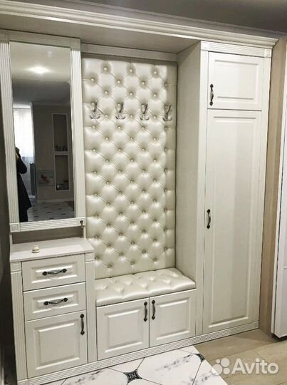 Шкаф в прихожую на заказ