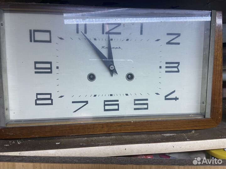 Настольные часы