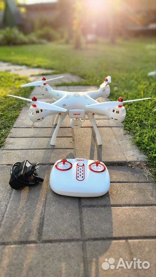 Квадрокоптер с камерой X8SW