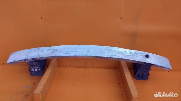 Усилитель переднего бампера Mercedes-Benz B-класс