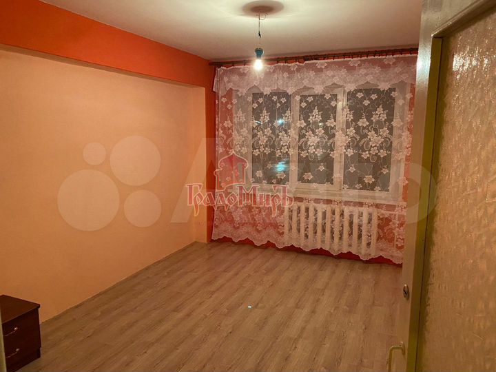 3-к. квартира, 70,5 м², 1/5 эт.