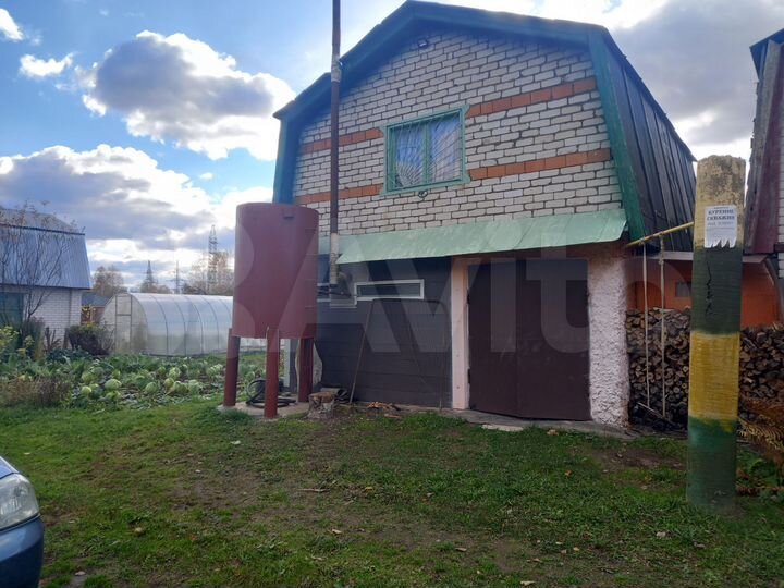 Дом 40 м² на участке 12 сот.