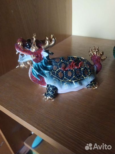 Фарфоровые статуэтки