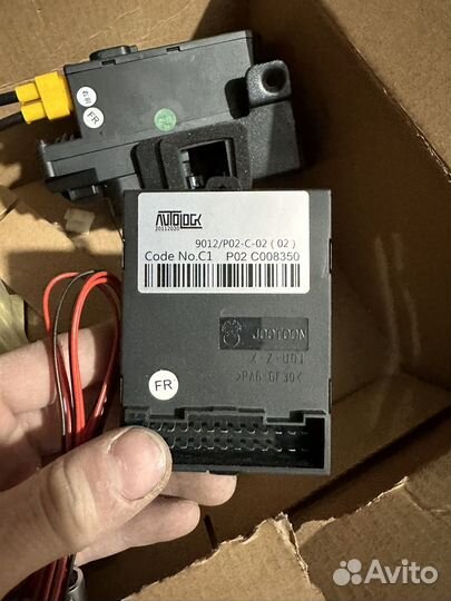 Даводчики дверей Mercedes -benz Vito