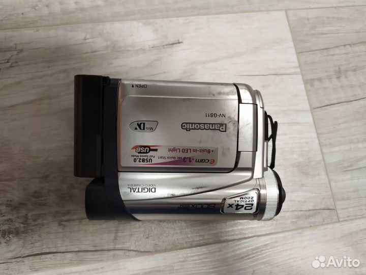Видеокамера Panasonic NV-GS11 - Mini DV
