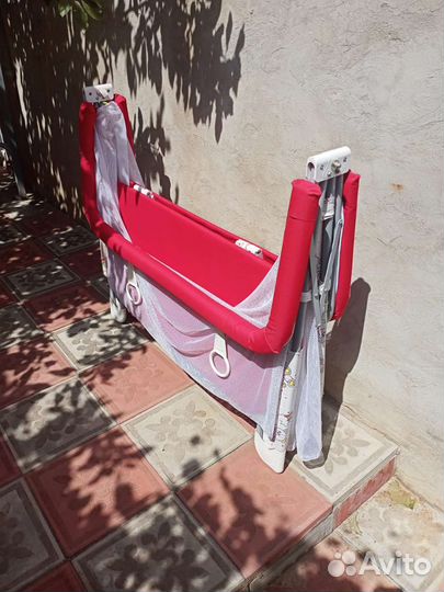 Манеж детский складной