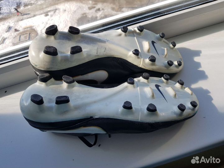 Футбольные бутсы nike tiempo 43