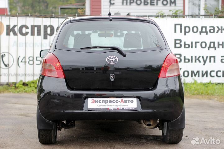 Toyota Yaris 1.3 МТ, 2006, 225 410 км