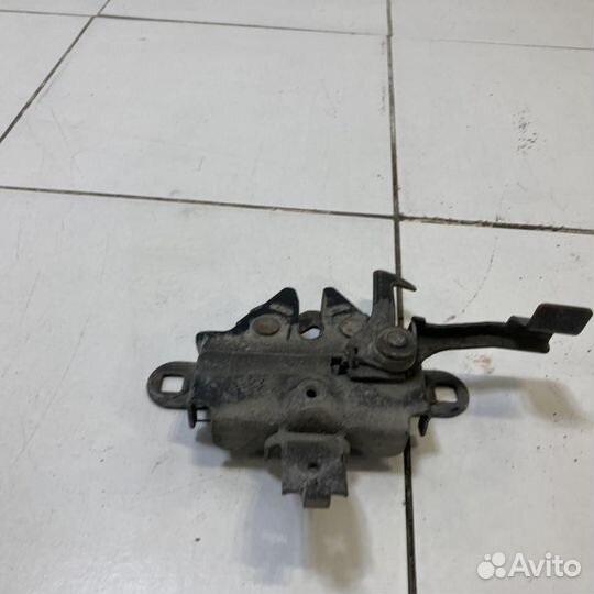 Замок капота Great Wall Wingle 3