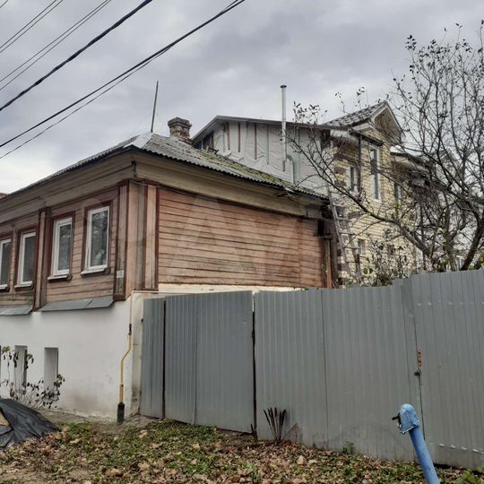 Дом 260 м² на участке 9 сот.