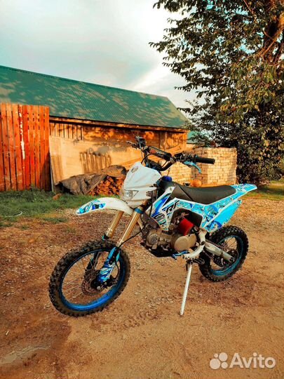 MotoLand CRF 140