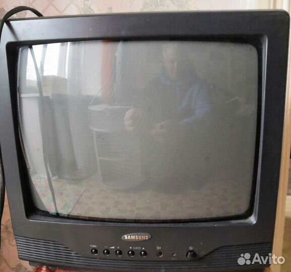 Телевизор
