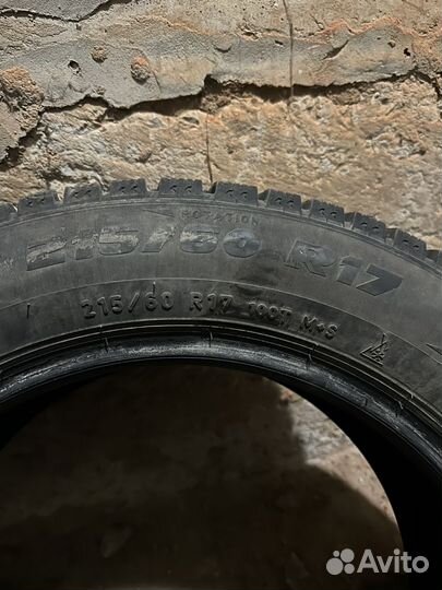 Pirelli Formula Ice 215/60 R17