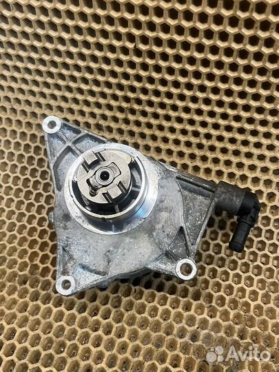 Вакумный насос hyundai h1 2018