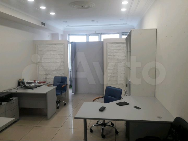 Торгово-офисное помещение в ТК Флагман