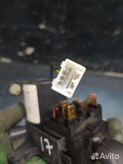 Блок подрулевых переключателей LADA Priora