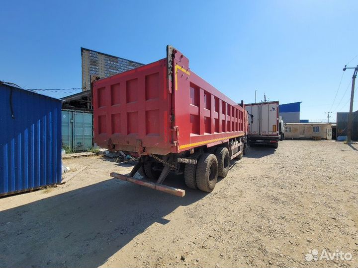 IVECO-Hongyan 8x4 (CQ1314/3304/3314), 2021