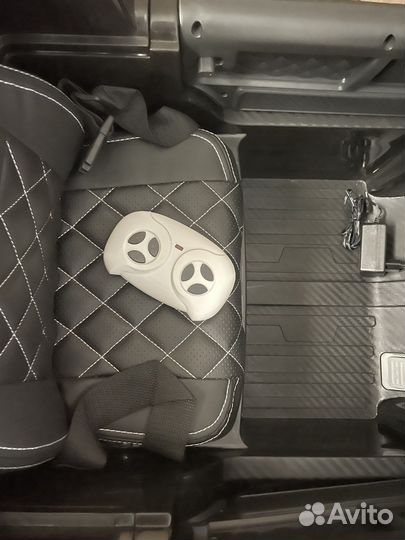 Электромобиль детский Mercedes-Benz G63 с пультом