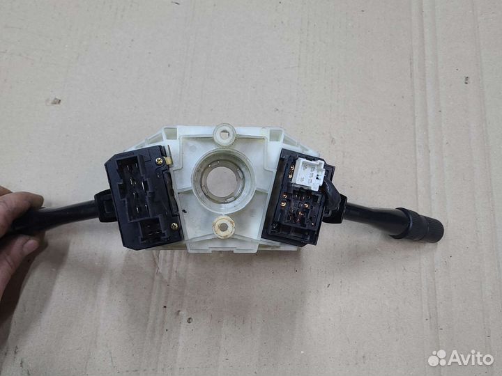 Переключатель подрулевой Honda CR-V 1