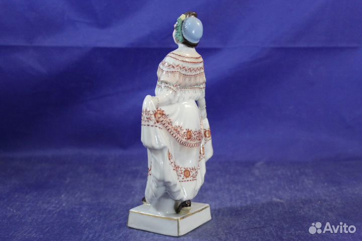 Редкая Статуэтка фарфор Китаянка Девушка невеста