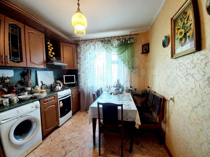 3-к. квартира, 74,8 м², 2/10 эт.